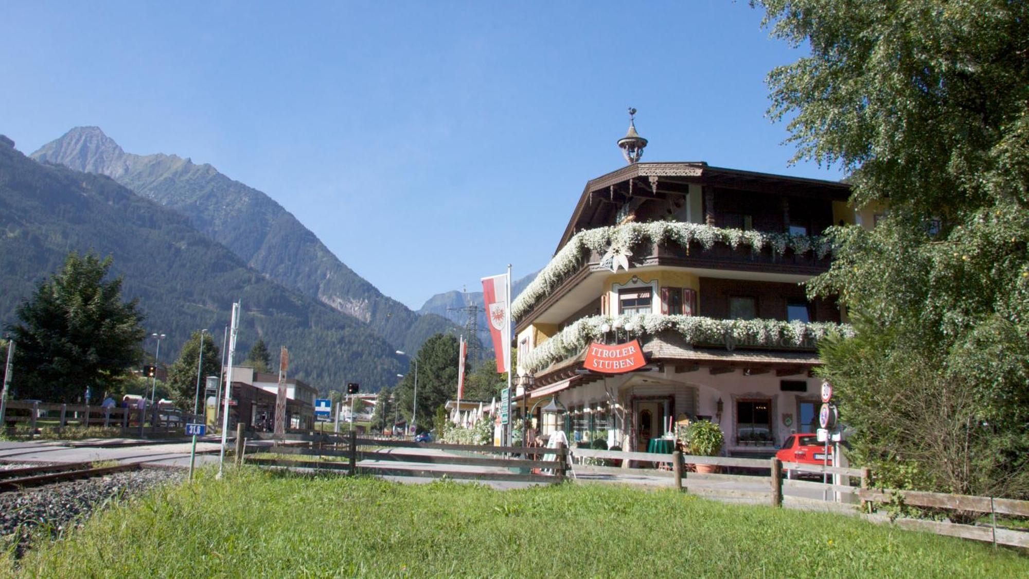 Hotel Landhaus Carla Mayrhofen Extérieur photo